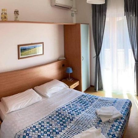 Albergo Al Sole グラード エクステリア 写真