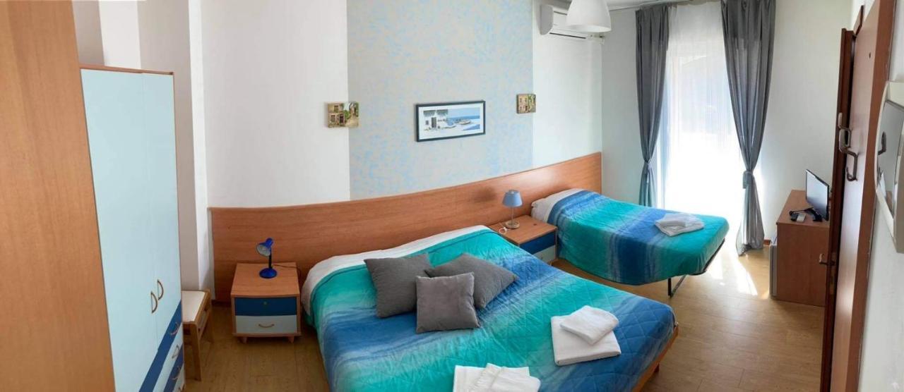 Albergo Al Sole グラード エクステリア 写真