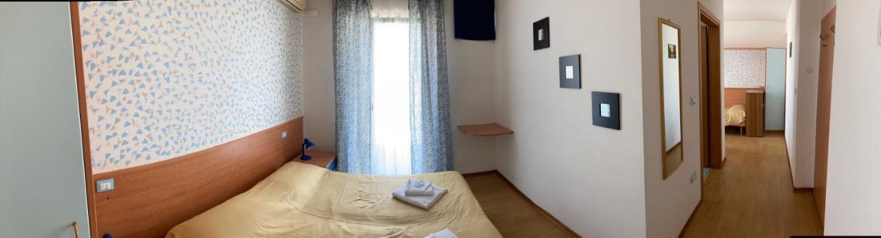 Albergo Al Sole グラード エクステリア 写真