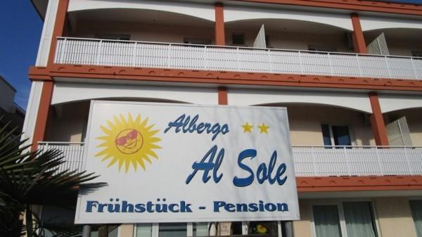 Albergo Al Sole グラード エクステリア 写真